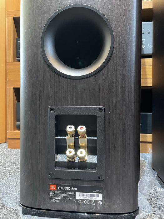 Boxe JBL  Studio 680 noi desfacute doar pentru poze