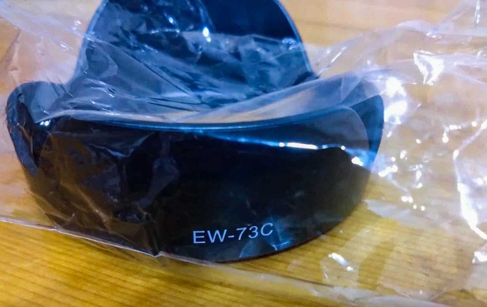 Сенник EW-73C за Canon EF-S 10-18mm f/4.5-5.6 IS STM