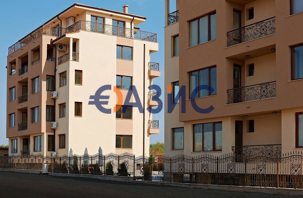 Продава се Едностаен апартамент в Несебър - 24 кв.м за 980 €/кв.м - Снимка #10