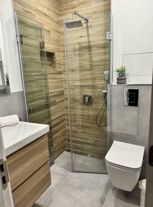 Дава се под наем Тристаен апартамент в Пловдив, Христо Смирненски - 100 кв.м за 850 € - Снимка #4