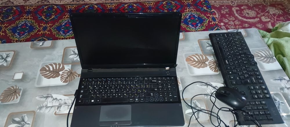 Ноутбук работает