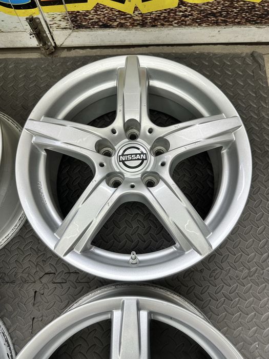 16-цола 5х114.3 - Nissan - Juke - Qashqai - X Trail - (Dacia-Renault)
