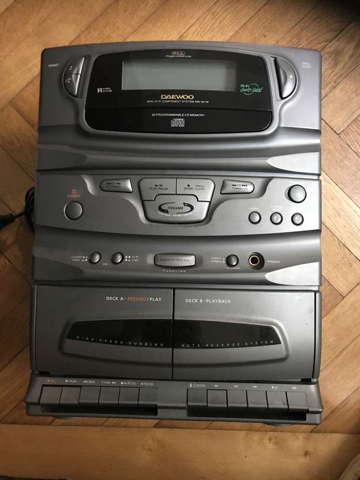 Technics EH50 și Daewoo AMI-301M - muzică, colecție