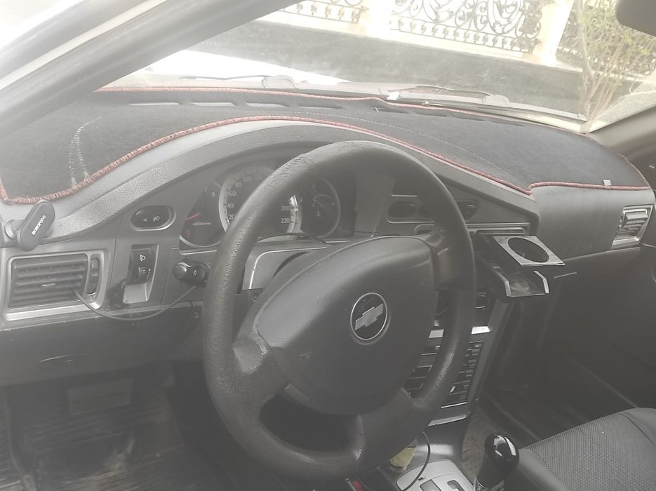 Nexia 2 aftamat  2010 yil 325000 yurgan.kandiyor bor