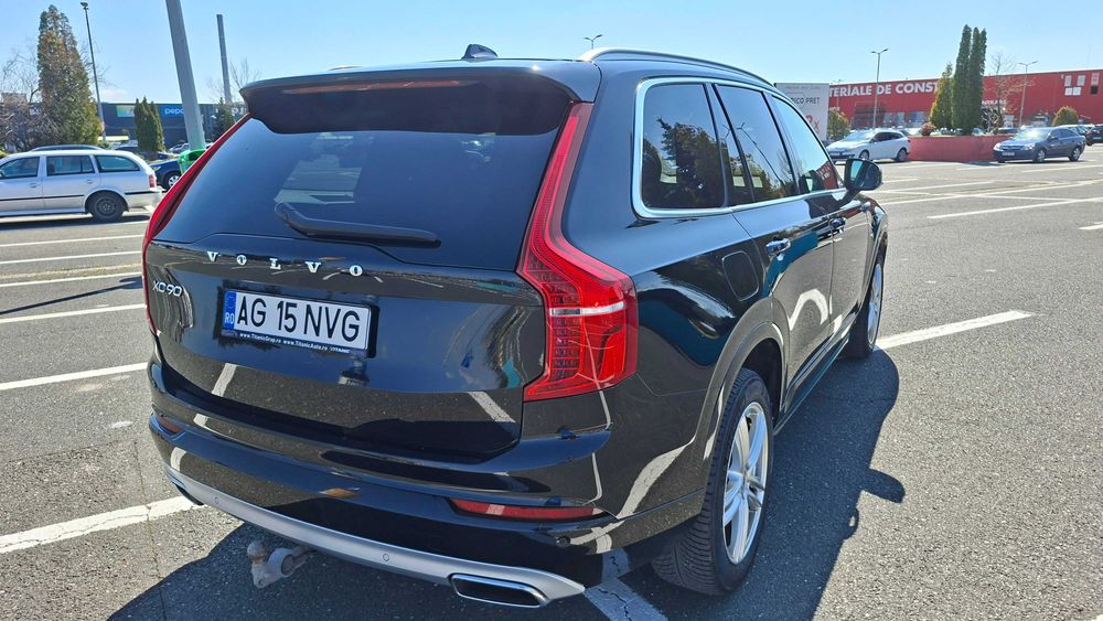 VOLVO XC90 Geartronic Momentum PRO