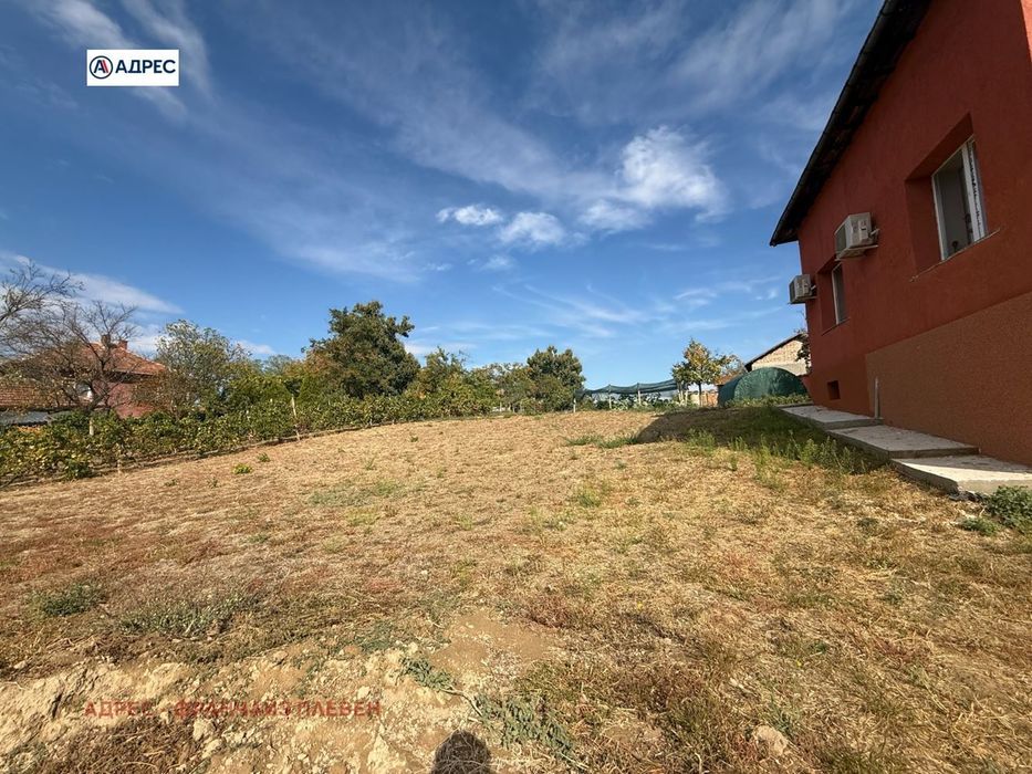 Продава се Къща в с. Хърлец, Област Враца - 73 кв.м за 1028 €/кв.м - Снимка #10
