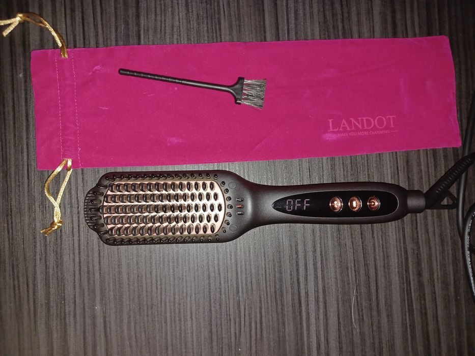 Vând perie de îndreptat Landot originala