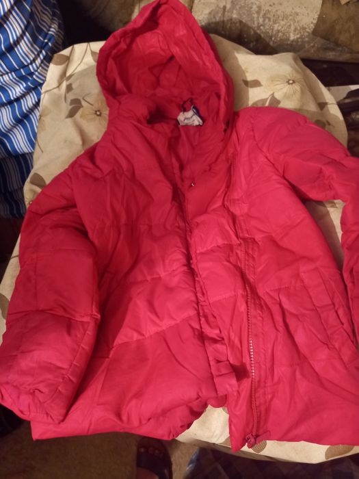 Продам срочно куртки