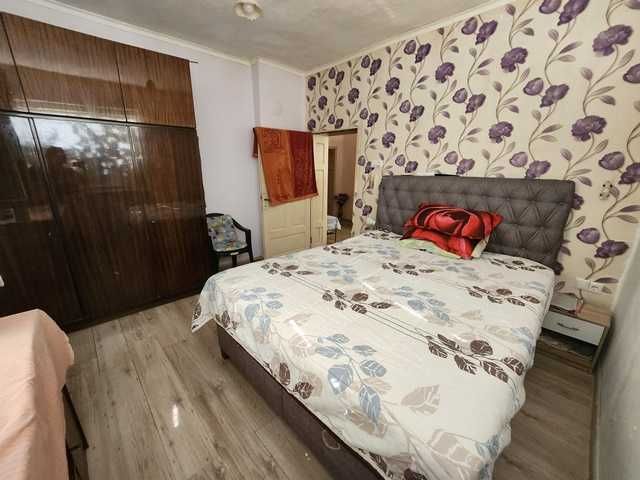 Продава се Къща в Търговище, Център - 80 кв.м за 1658 €/кв.м - Снимка #4