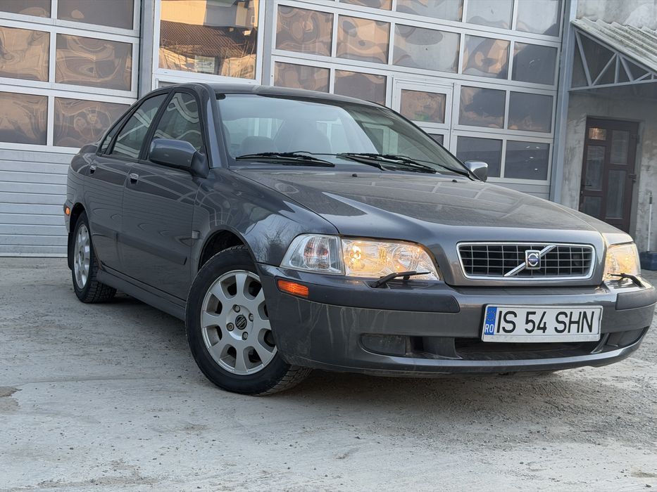 Volvo S40, 1.9 dCi, piele, incalzire scaune, clima, navi