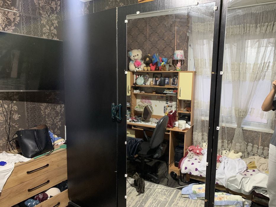 Продаф шкаф большой