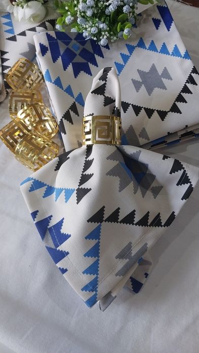 Ранер и салфетки