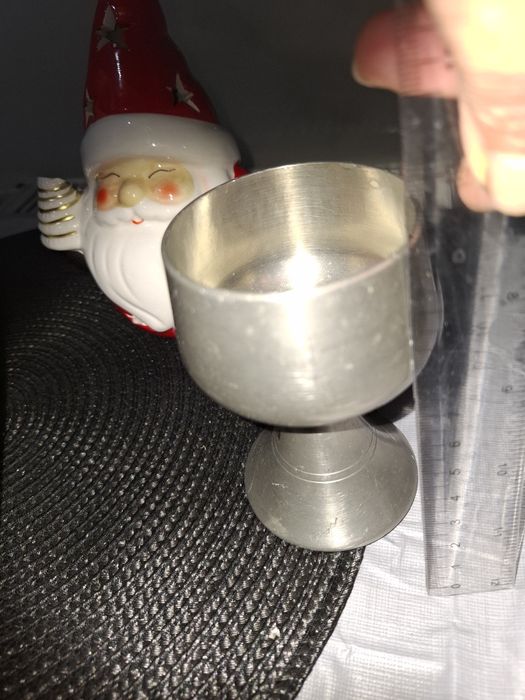 Pahar stil cupa din zinc raza interioara 6.5 cm inaltime 11 cm