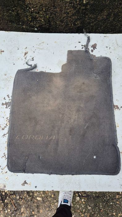 Оригинални стелки Toyota Corolla E12 (2001 - 2007 година)