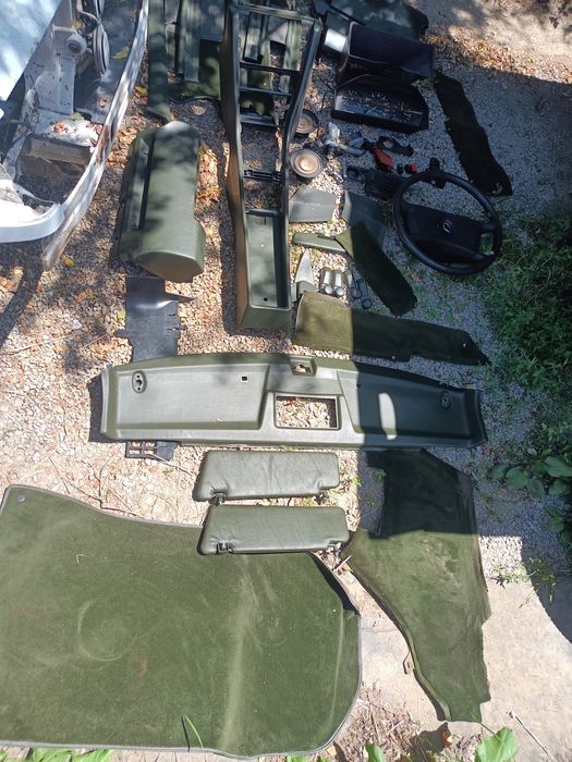 Части за Мерцедес 124