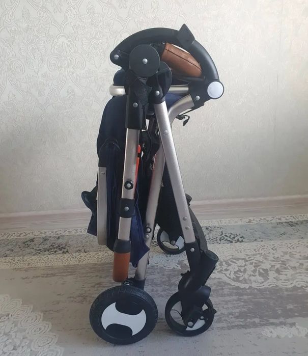 Детская коляска для мальчиков