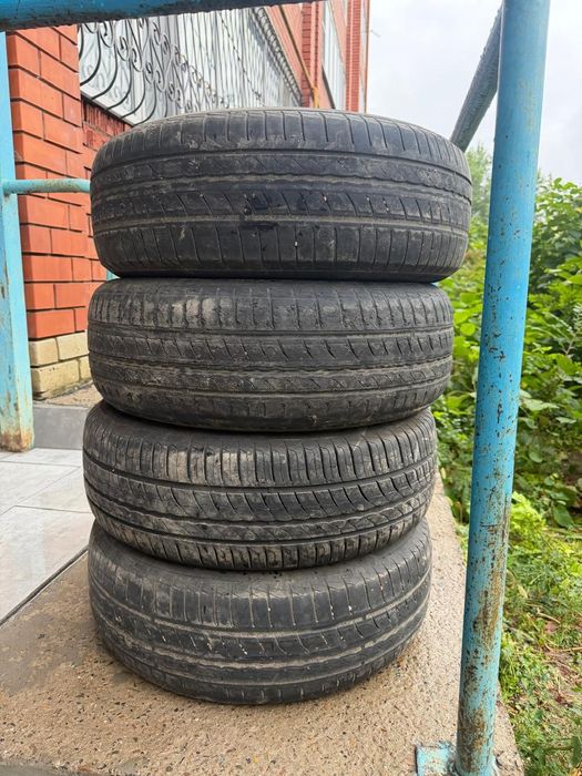 Продам шины  R15