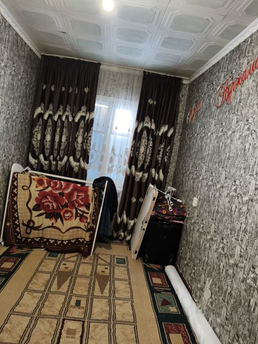 Продаеться квартира 3 комнатная