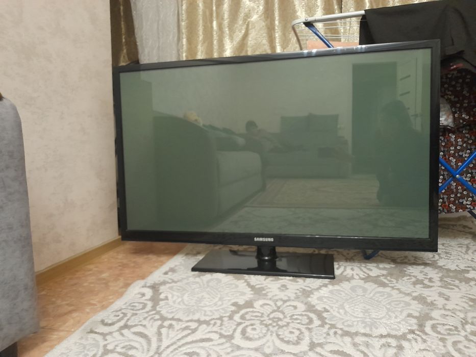 Плазменный телевизор Samsung
Продаётся рабочий телеви