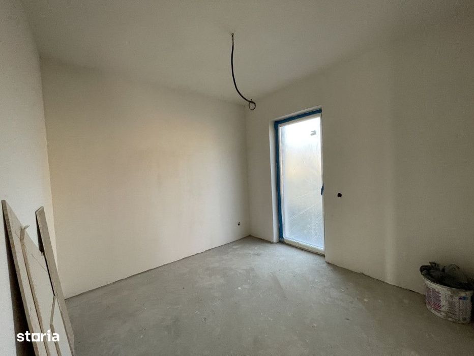 Casa individuala cu CF cu 5 cam/155mp! Teren 550mp! GARAJ! Loc. Dezmir