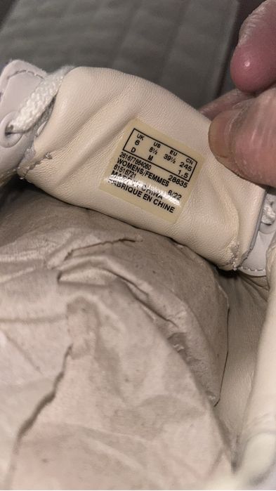 Кроссовки Clarks - британский бренд