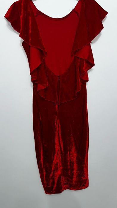 Rochie din catifea roșie mărimea 36