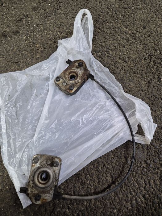 Замок капота БМВ Е 39,Е 46,Е 53