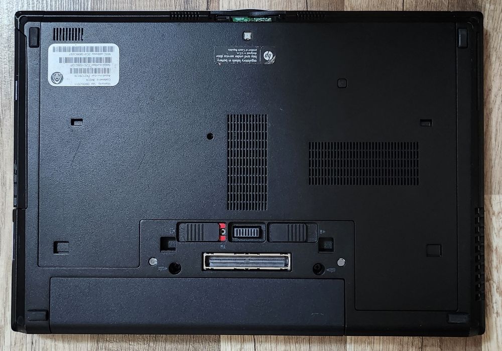 Лаптоп HP i5 EliteBook 8460p