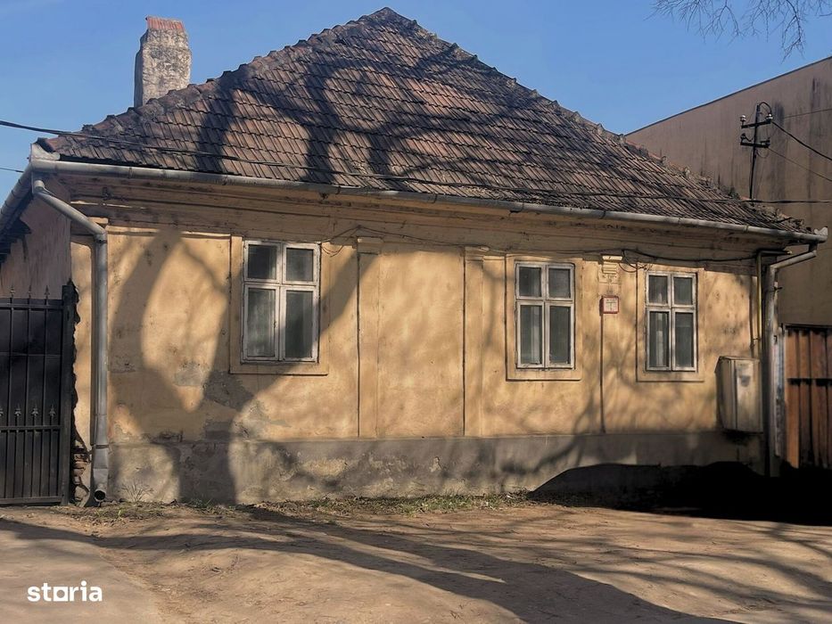 Casă ultracentrală, Oradea – locație premium, potențial excelent