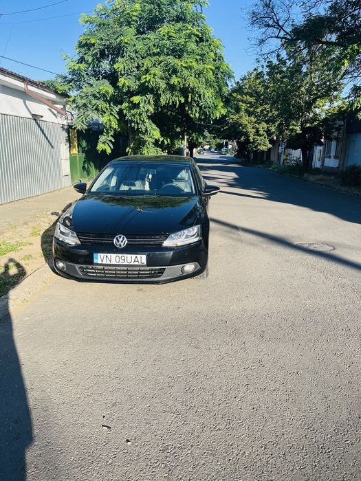 Vand vw jetta an 2013
