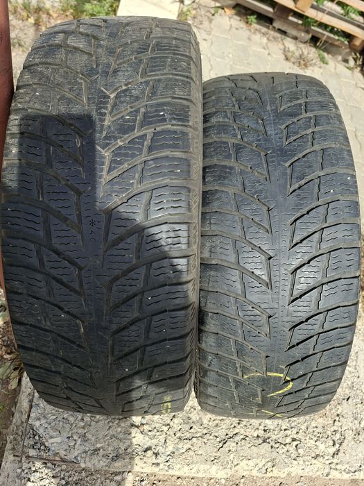 Продам шины. 235/65/16С  нокиа