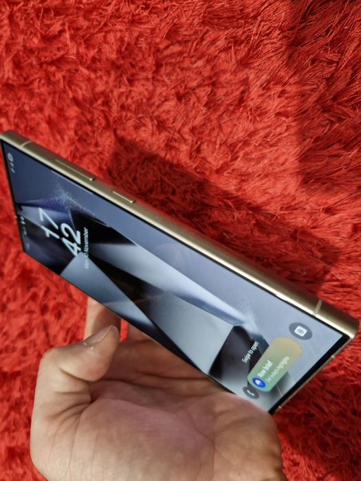 -Samsung S24Ultra Blue 512Gb 12Ram ireprosabil stare perfecta doar telefonul poze reale nici o restrictie nici o interventie/reparatie
-Am ma