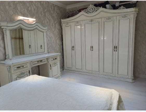 4 хона 3,5 сотикдан иборат булган  тамирланган, ховли сотилмокда,