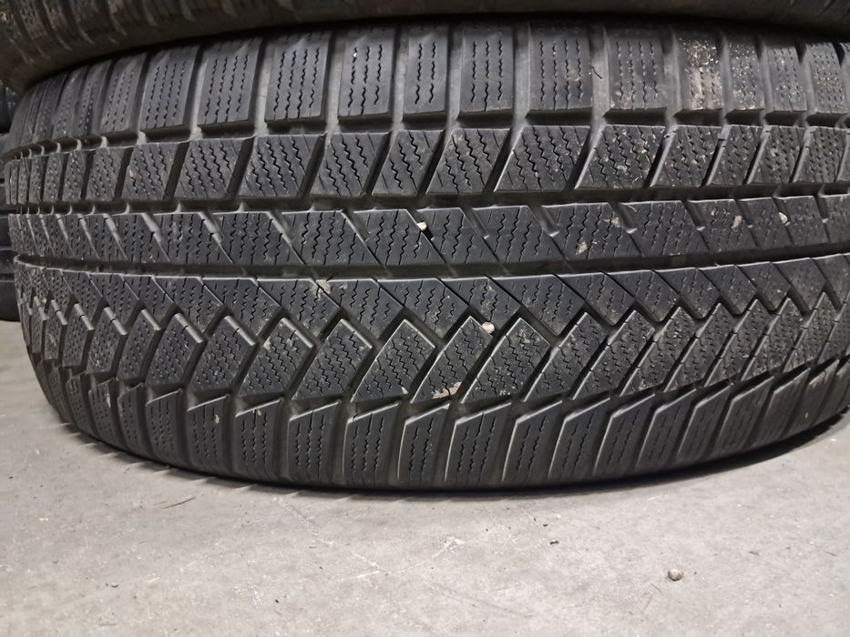 Anvelope second iarna 275 50 R20 Continental 7.2mm