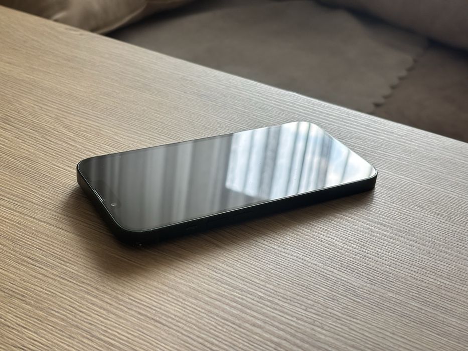 Телефон Iphone 13 128GB
