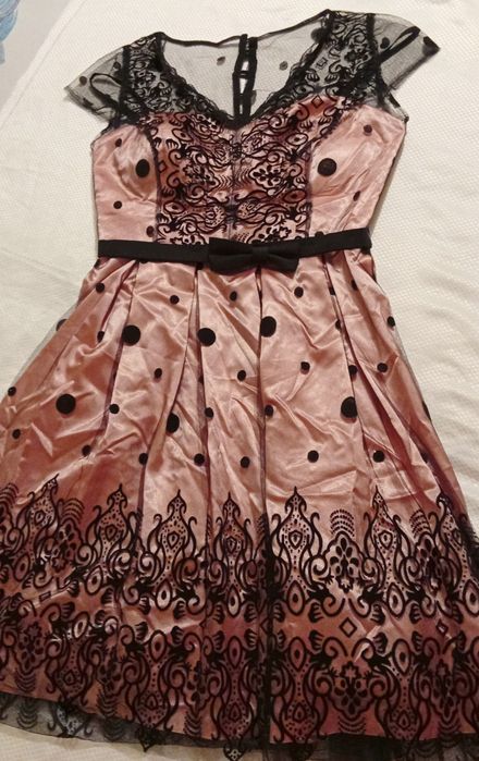 Rochie elegantă roz pudrat