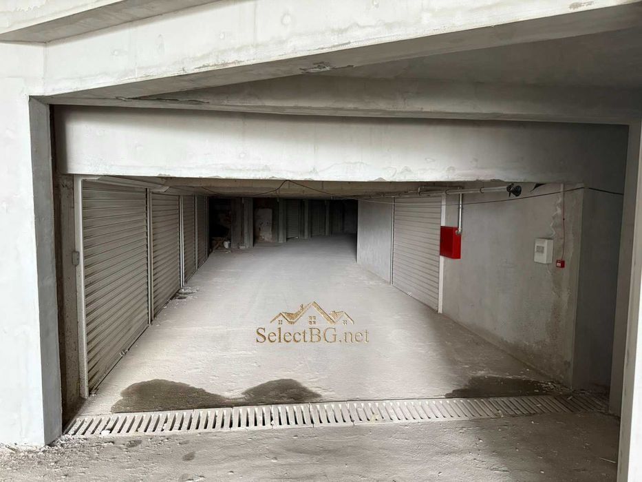 Продава се Гараж / Паркомясто в Велико Търново, Зона Б - 22 кв.м за 910 €/кв.м - Снимка #3