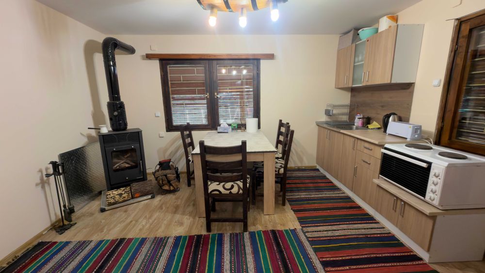 Дава се под наем Къща в с. Руен, Област Пловдив - 80 кв.м за 84.66 € - Снимка #5