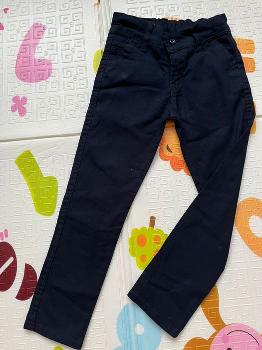 Продам новые джинсы