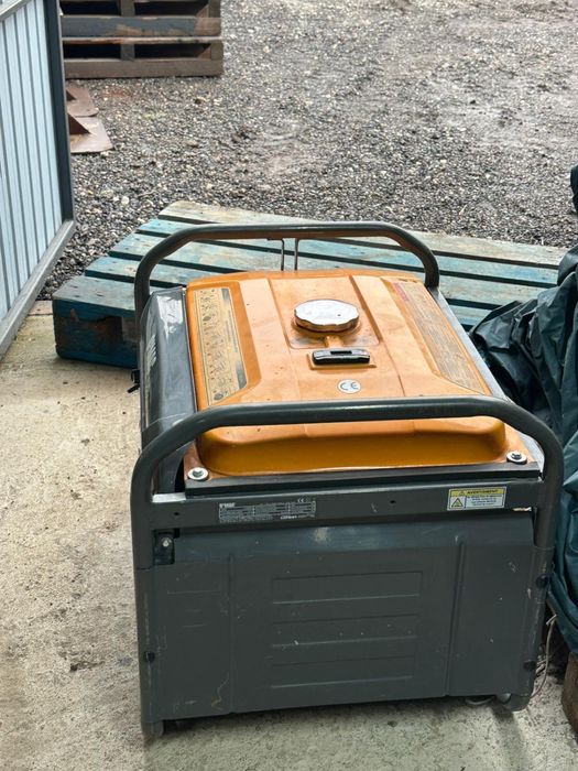 Generator monofazic ats panouri fotovoltaice