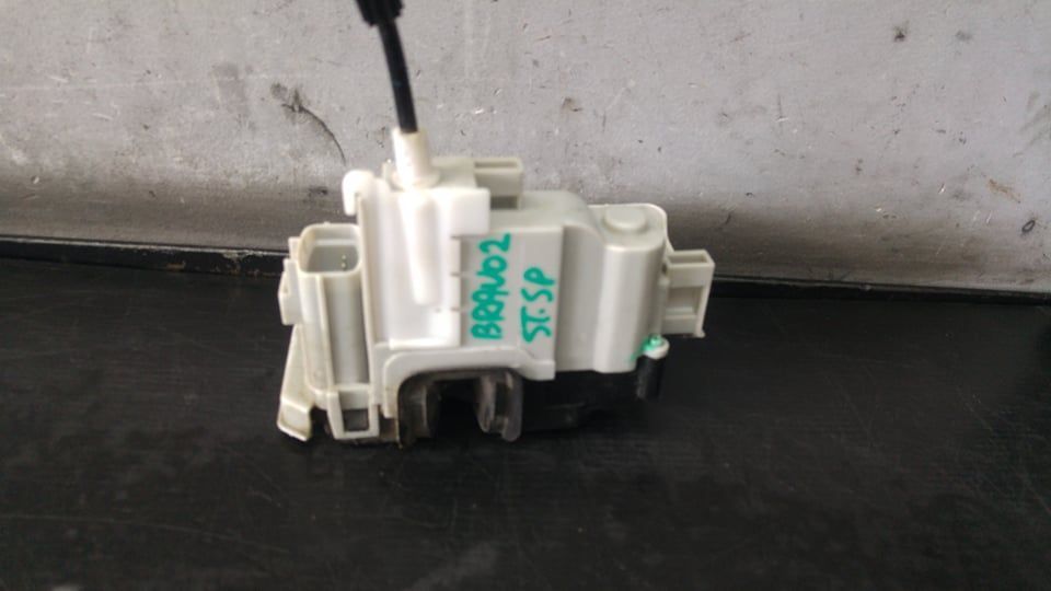 Broasca usa stanga spate fiat bravo 2 198 f