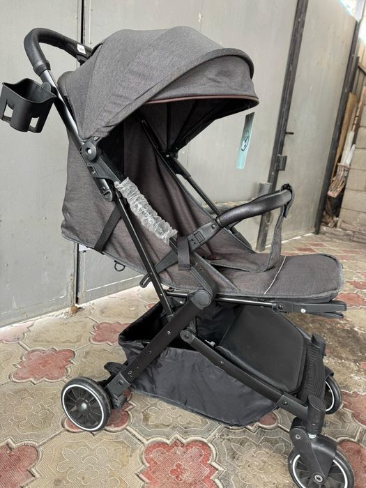 Коляски продам новые