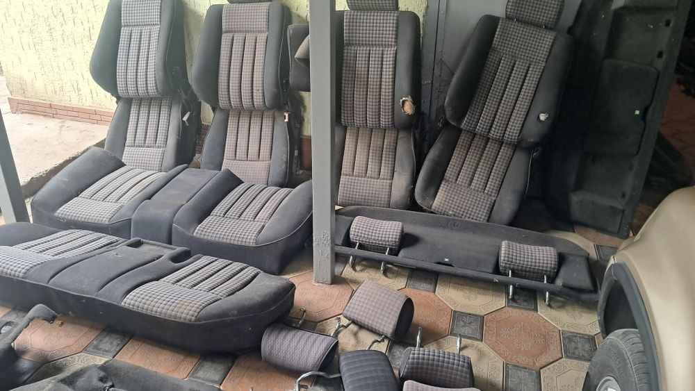 Mers.124E.Сиденья пассажирские.