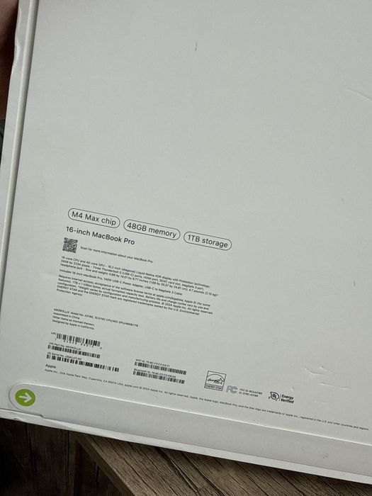 MacBook Pro 16 inch M4 Max 48 GB 1 TB SSD