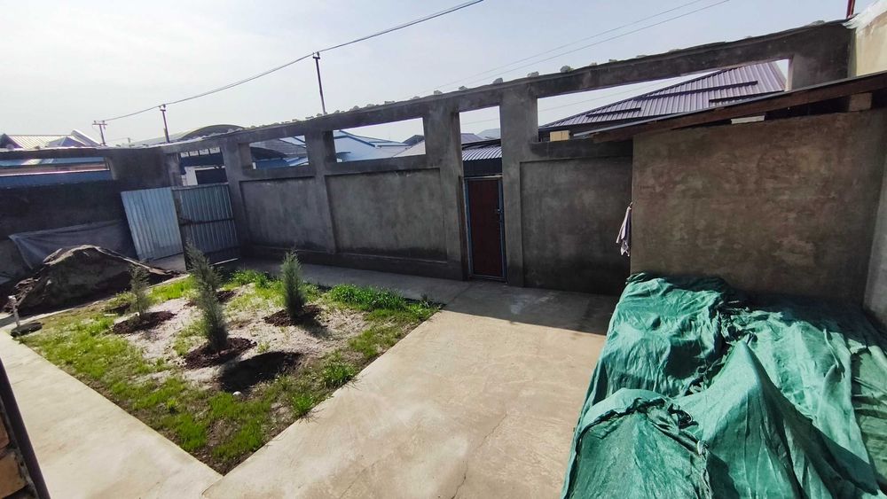 Дом коробка Янги Хает Тумани