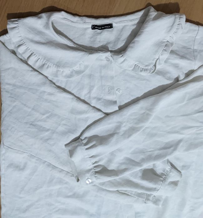 Costum stil korean/asiatic camasa alba fusta roz