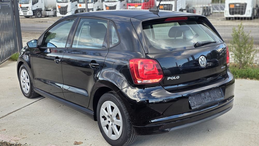 VOLKSWAGEN Polo 2012 — imagine 3
