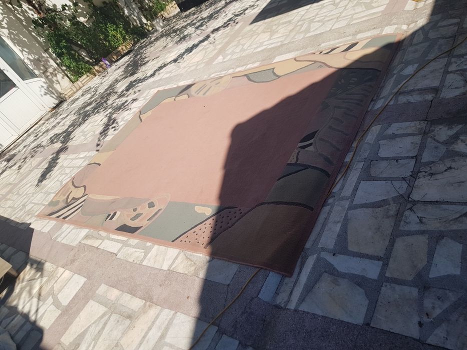 Covor de dimensiuni mari