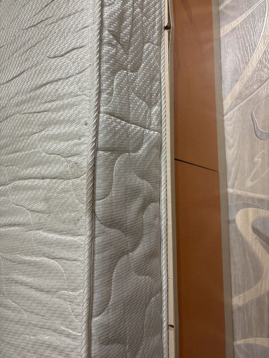 Детская кровать с матрасом и ящиками