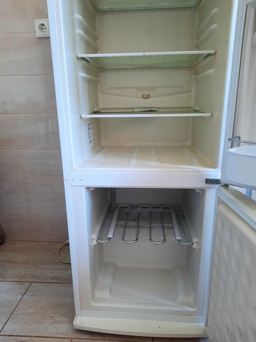 Frigider marca Bosch